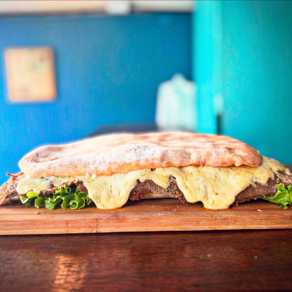 Nosso super sanduiche de milanesa + porção de batatas !