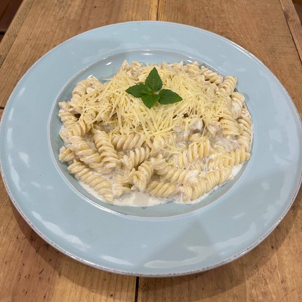 Pasta Cuatro Quesos