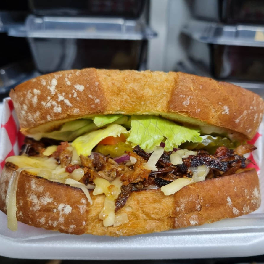 Sandwich Brisket Ahumado