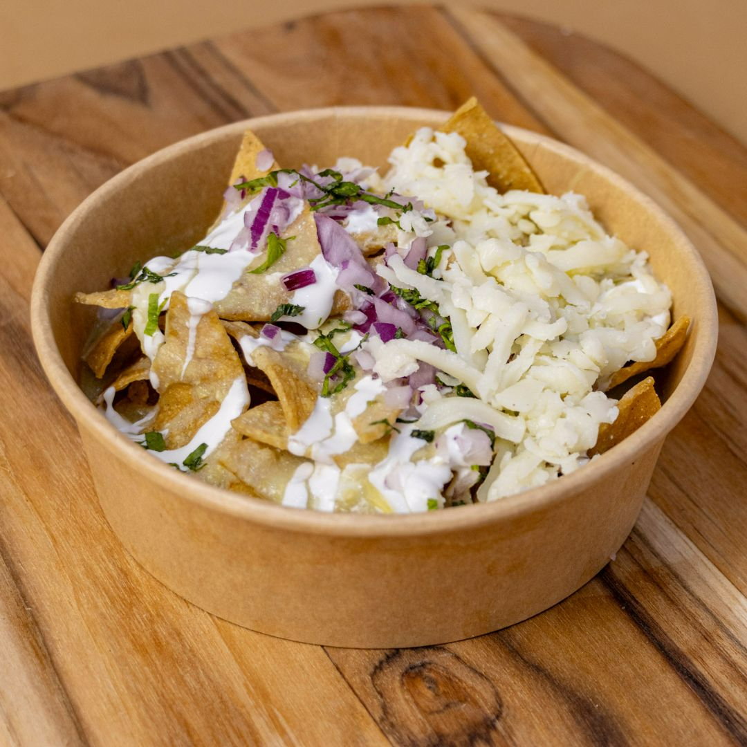 Chilaquiles con Queso