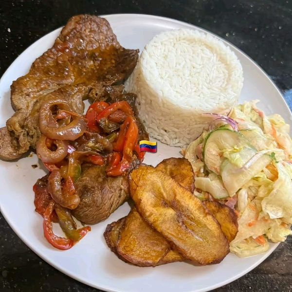 Bistec en Cebollado