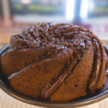 Para os verdadeiros amantes de chocolate! Um bolo delicioso, perfeito para qualquer momento!