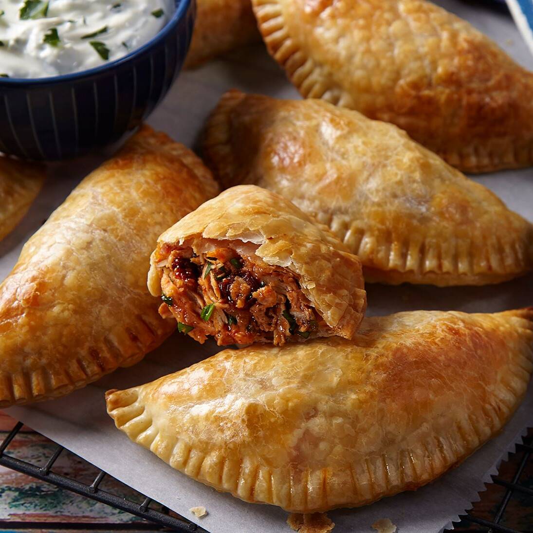 Empanada de Carne Molida y Especias