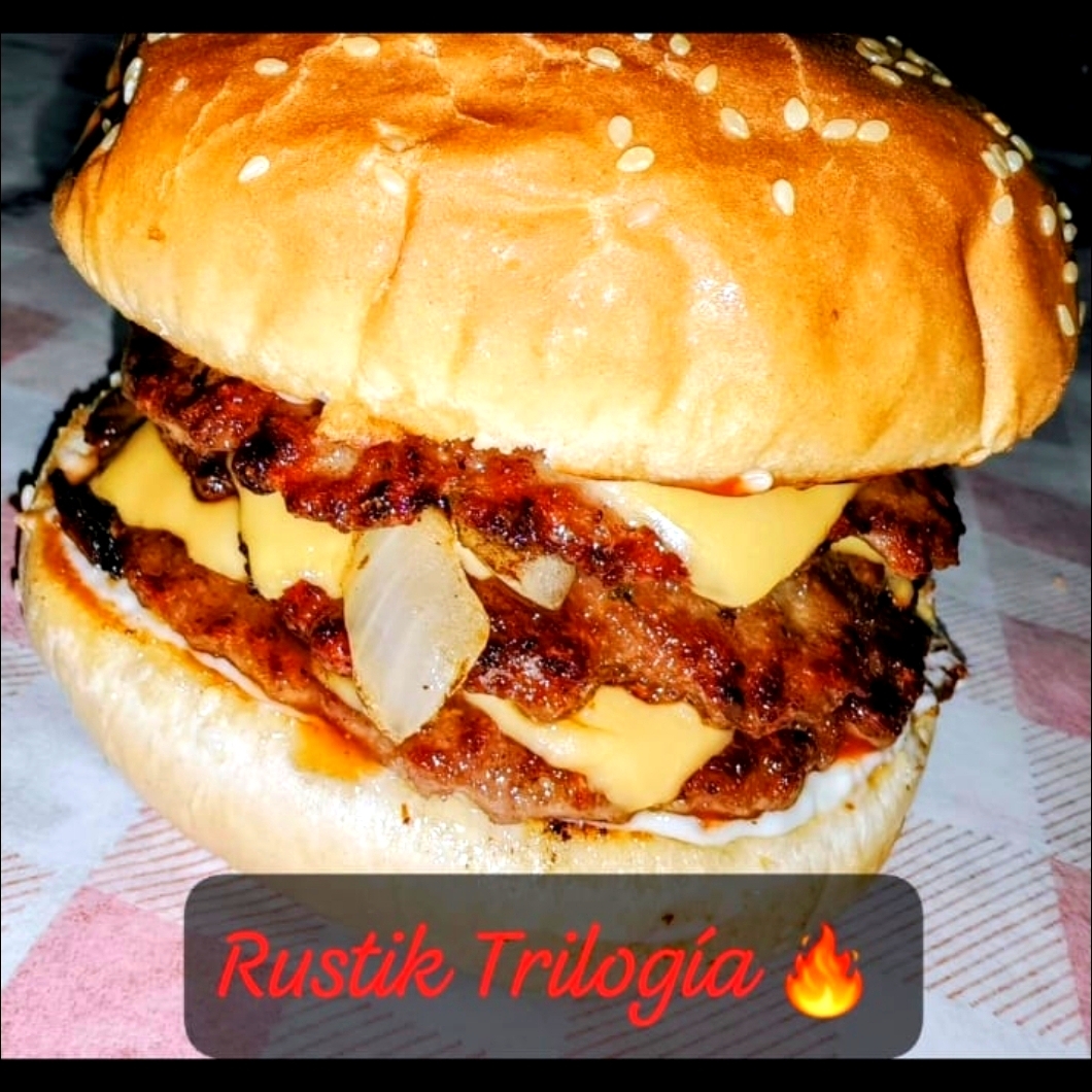Hamburguesa Trilogía de Rustik