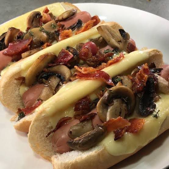 Hot Dog con Queso de Bola