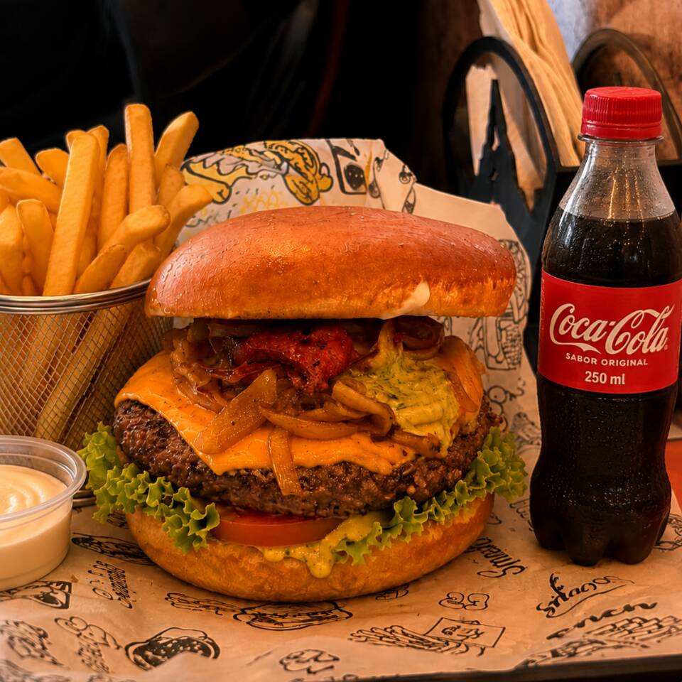 Combo Hamb Choriland Recargada + papas y gaseosa