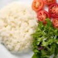 Arroz e salada para 1 pessoa