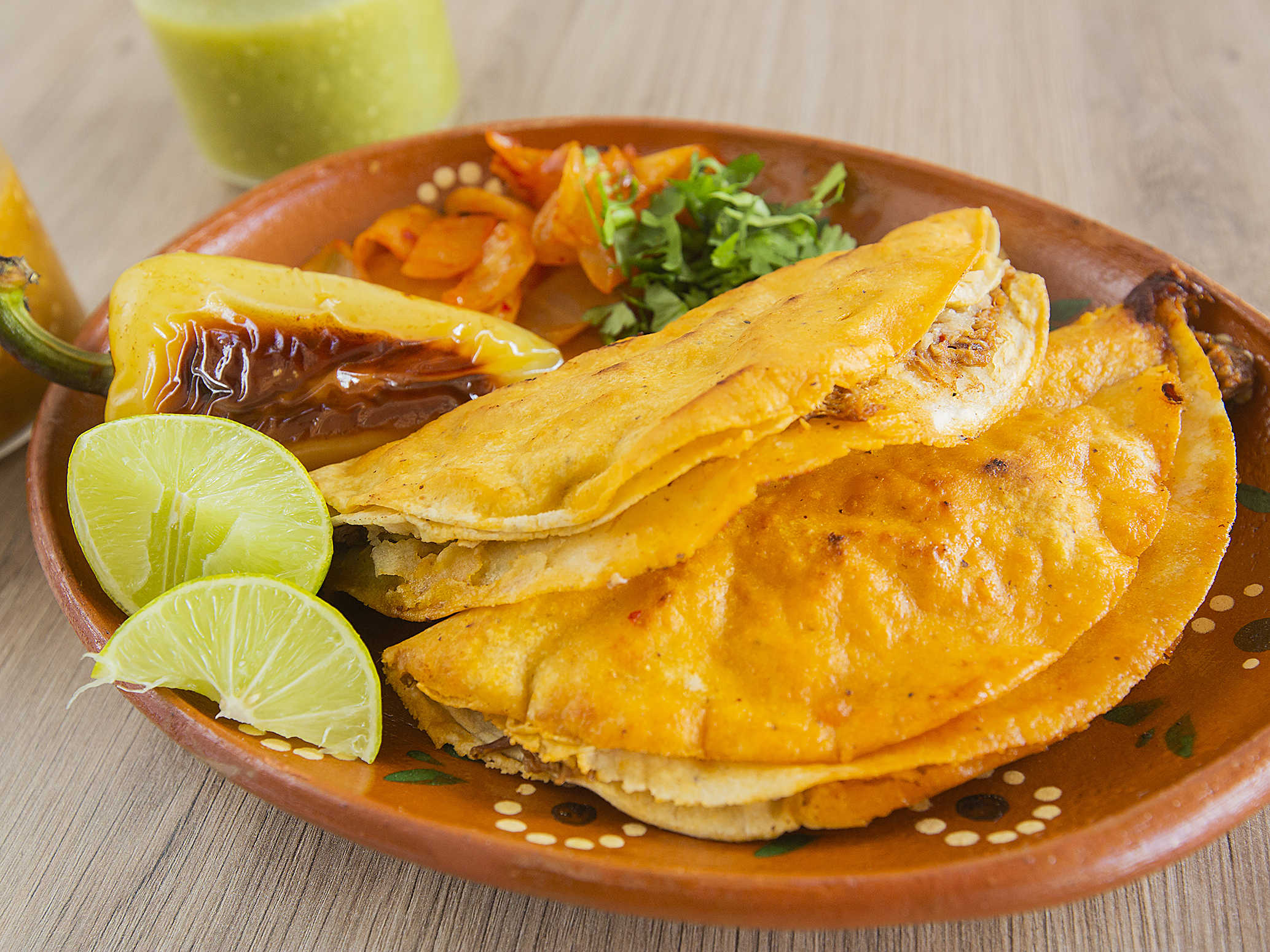 Paquete:3 tacos dorados+3 tacos medios
