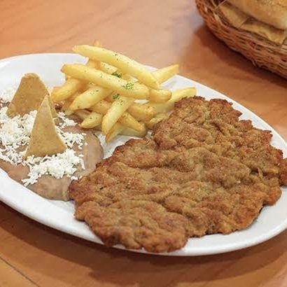 Milanesa de Res Empanizada