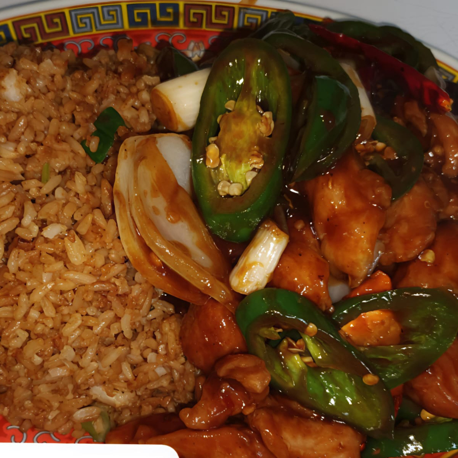 Pollo a la Jalapeño Arroz Frito Chun Kun