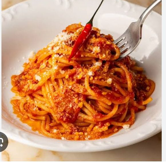 Esoeguetis con Chile de Arbol