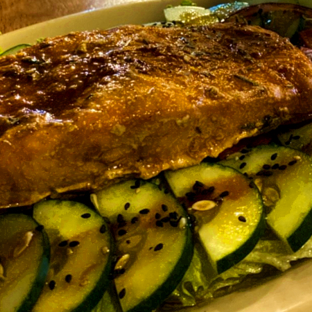 LONJA DE SALMÓN A LA PARRILLA