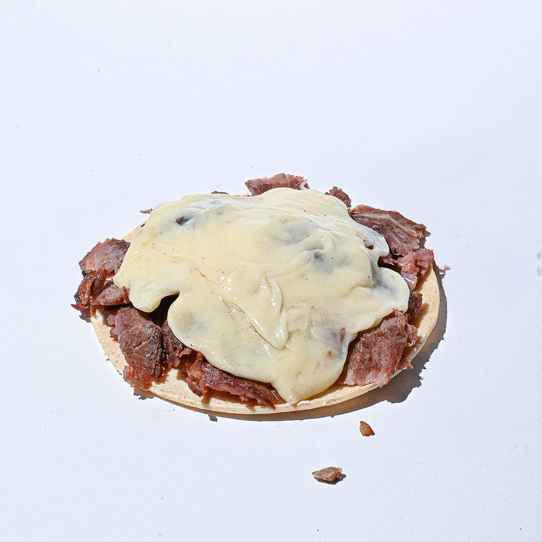 Taco De Sirloin Con Queso