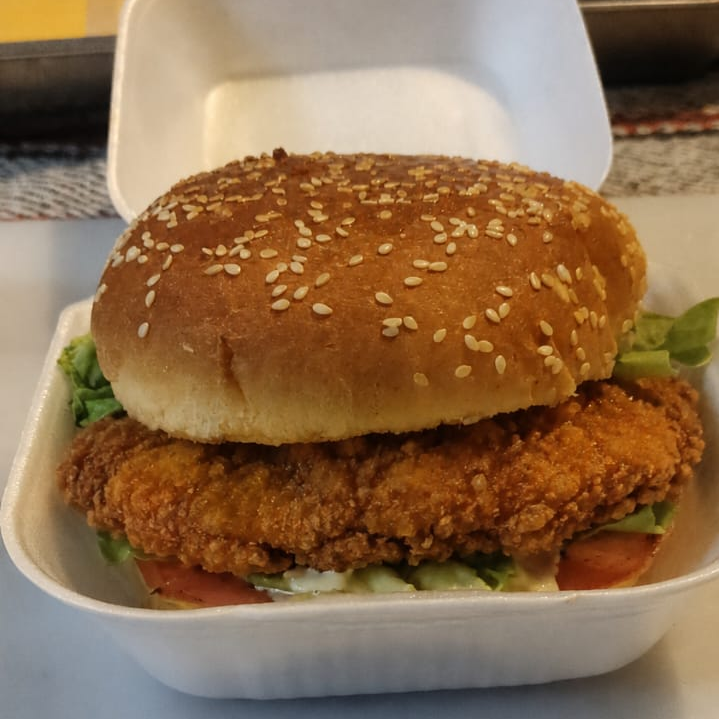 Chiquiburguer (Hamburguesa de Pollo)
