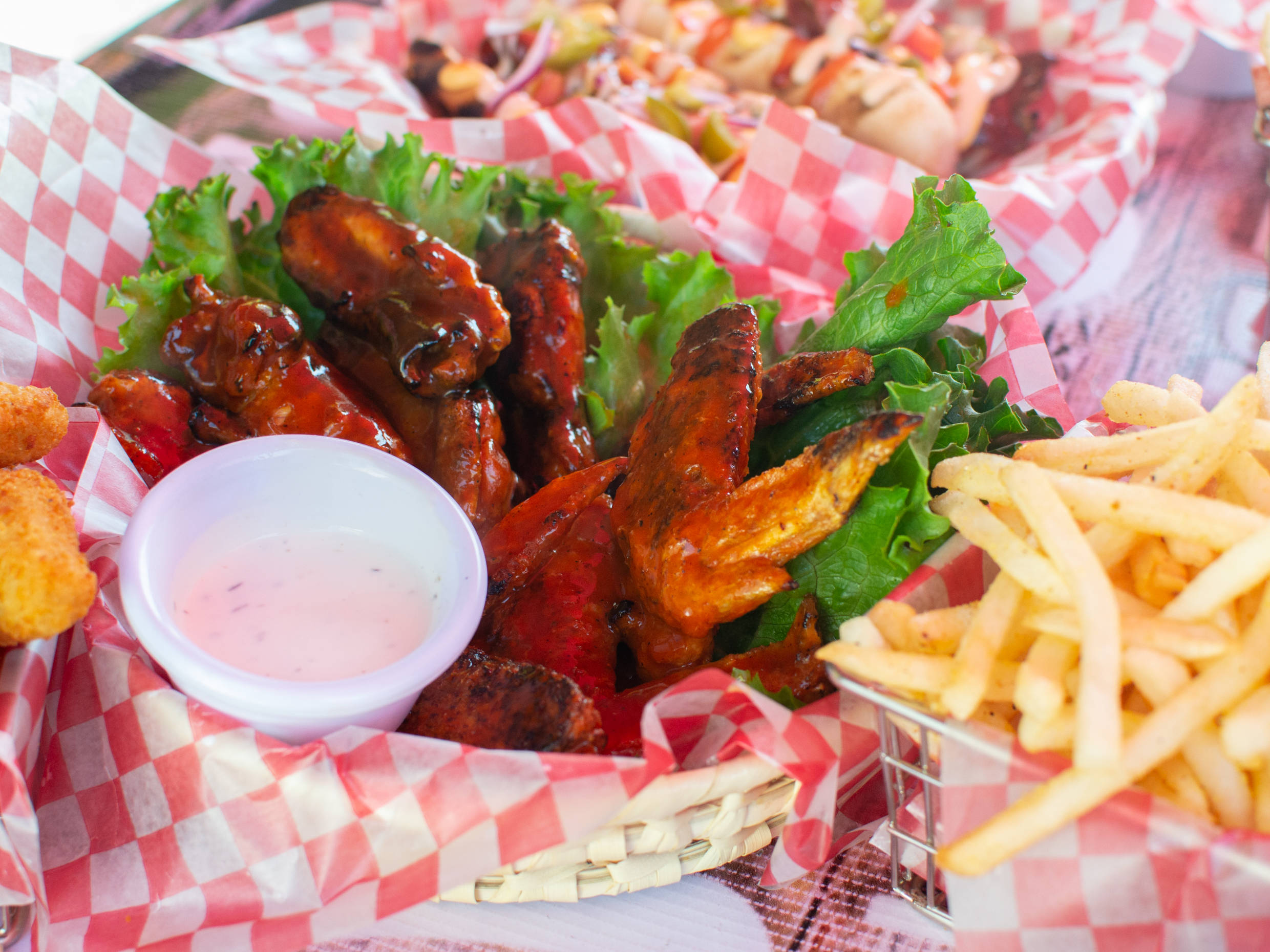 Wings and Boneless