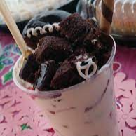Fresas Con Crema En Vaso con Pinguino ✨