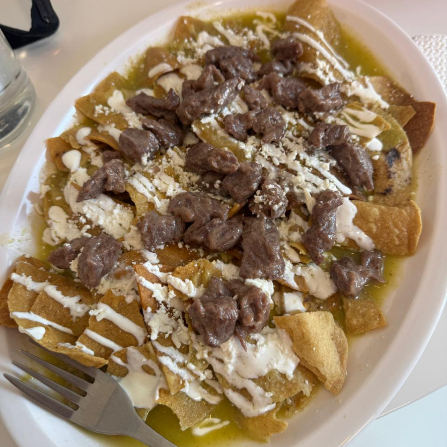 Chilaquiles con arrachera