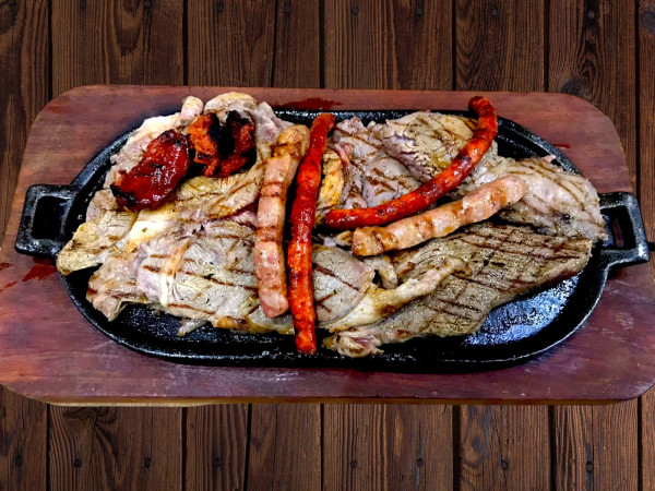 Parrillada 4 personas carne nacional