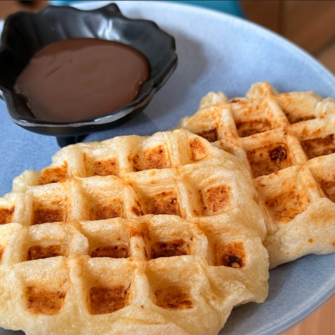 WAFFLES TRADICIONAL / PANDEBONO