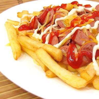 Salchipapas