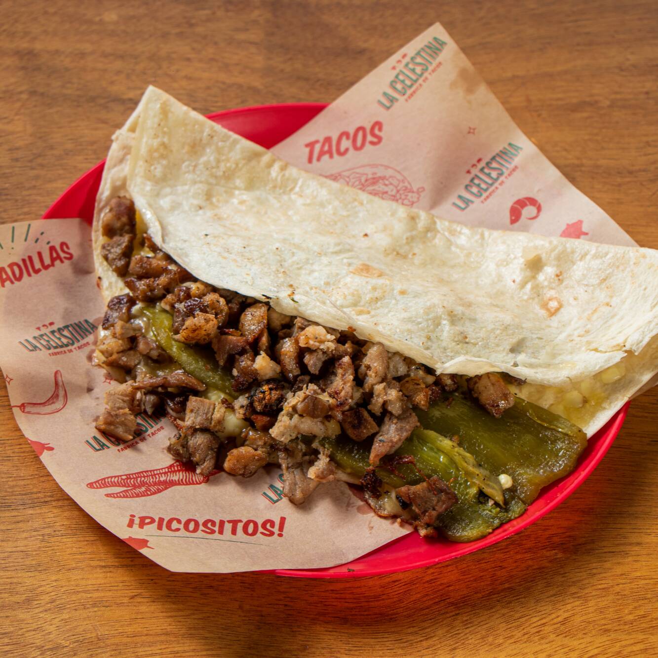 Quesadilla de Asada con Chile Chilaca