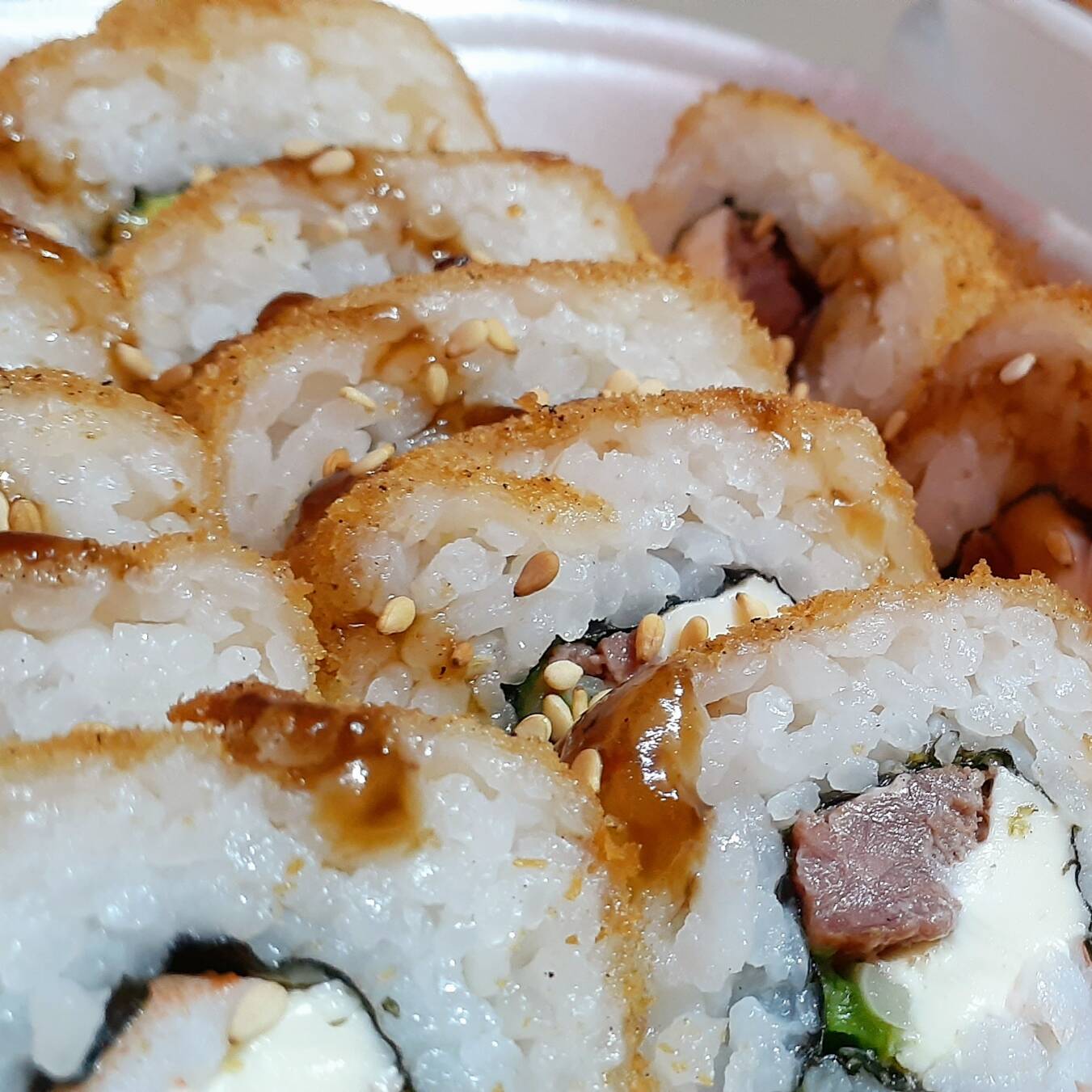 Maki empanizado (proteína a elegir)