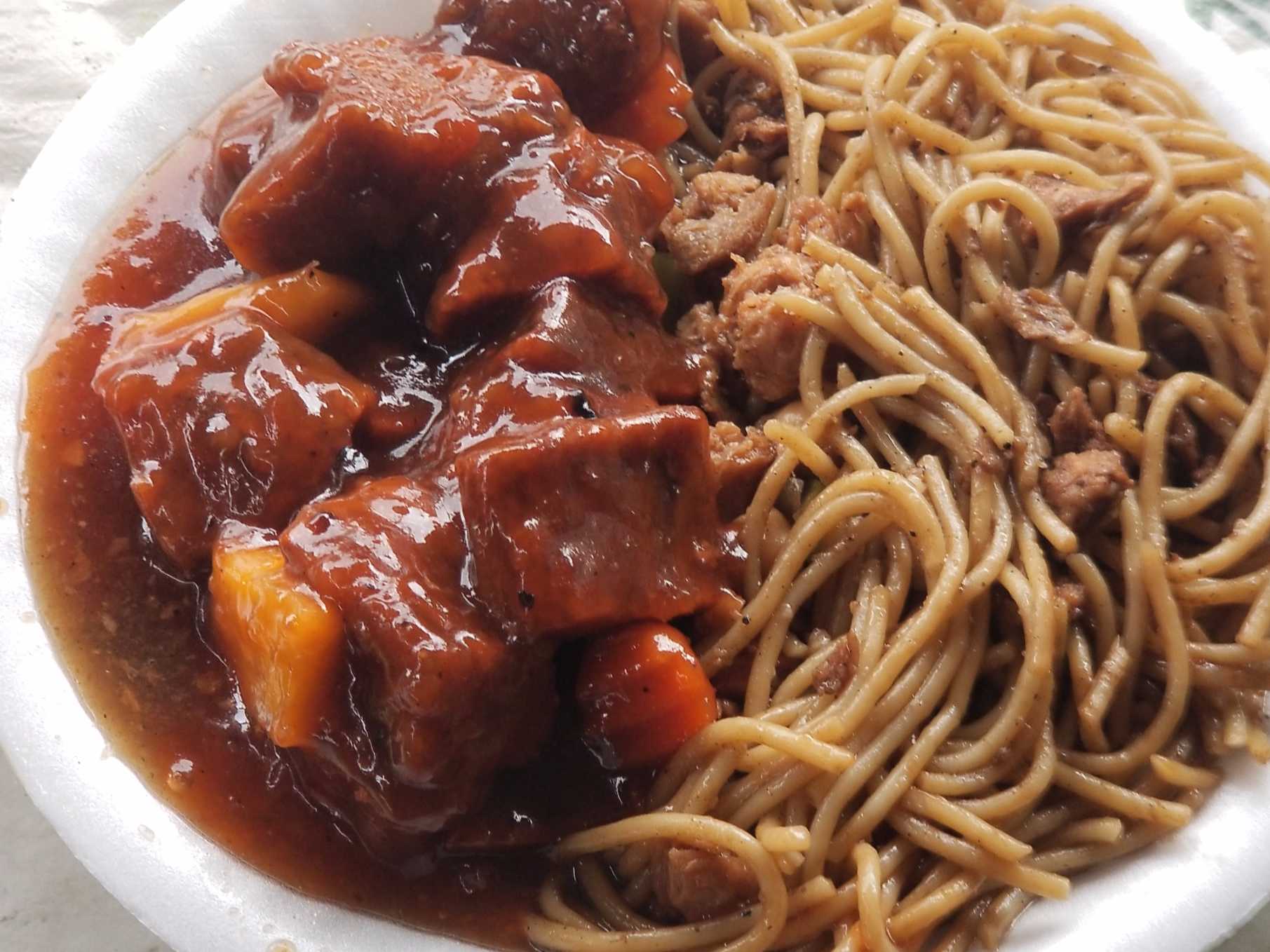 Agridulce con Spaghetti