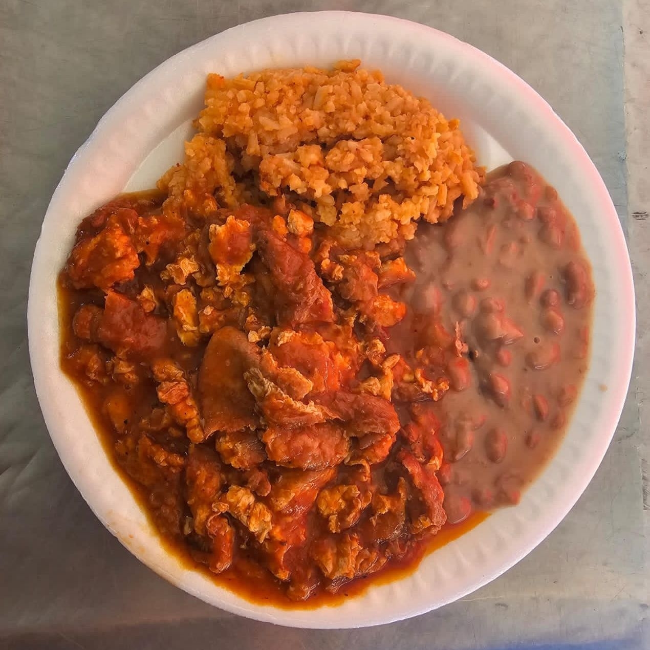 Huevo en salsa