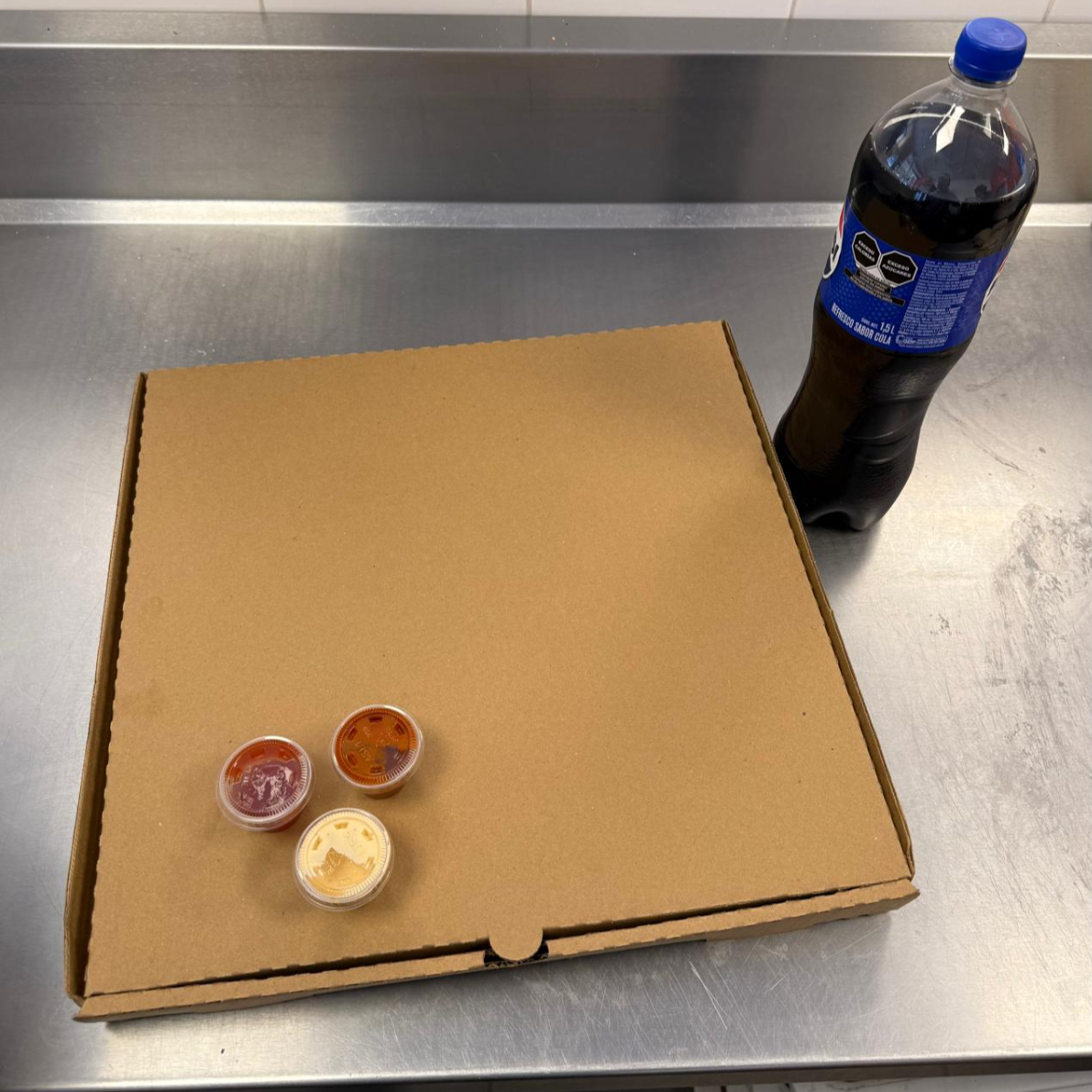 Combo Pizza mas Refresco 1.25 Ltr