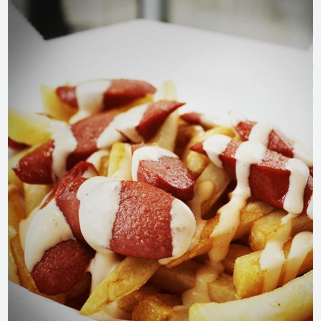 Combo Salchipapa Especial + PEPSI 250Ml