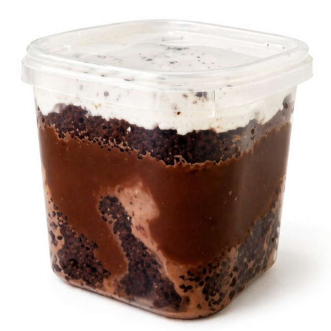 Deliciosa massa de chocolate, molhadinha, com recheio cremoso de brigadeiro