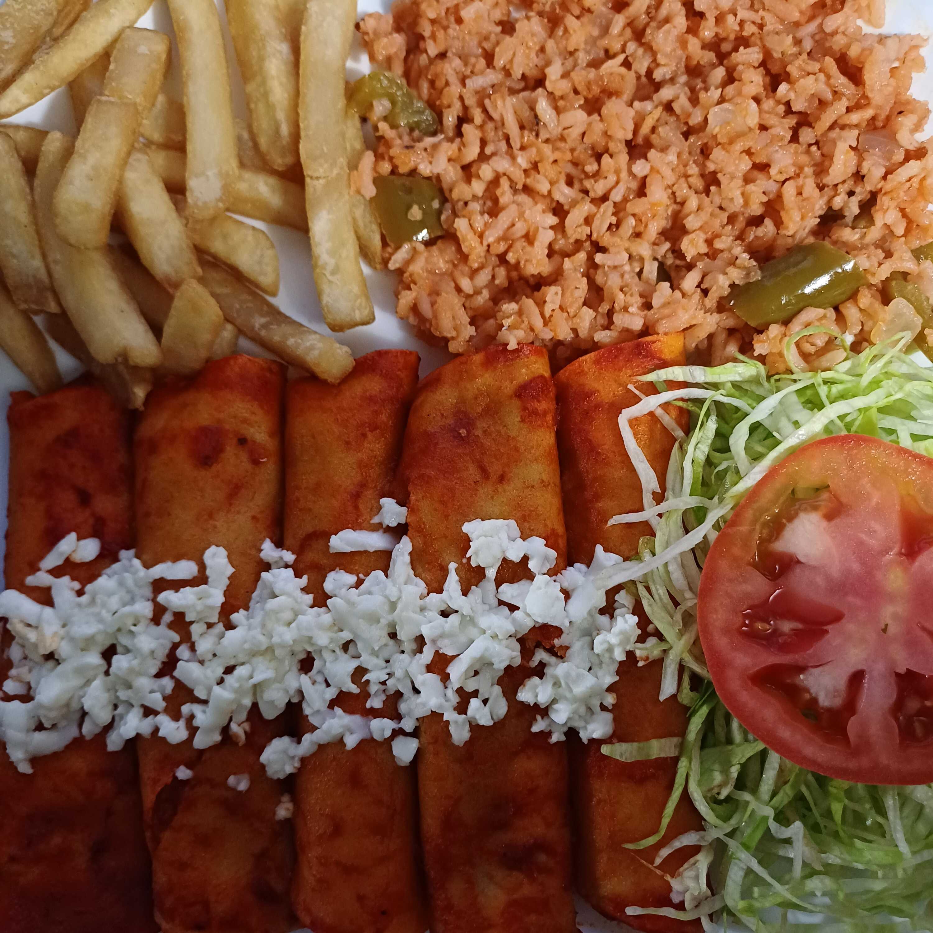 Enchiladas en Chile Rojo