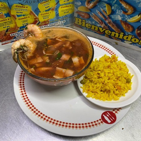 Sopa de mariscos Mediana