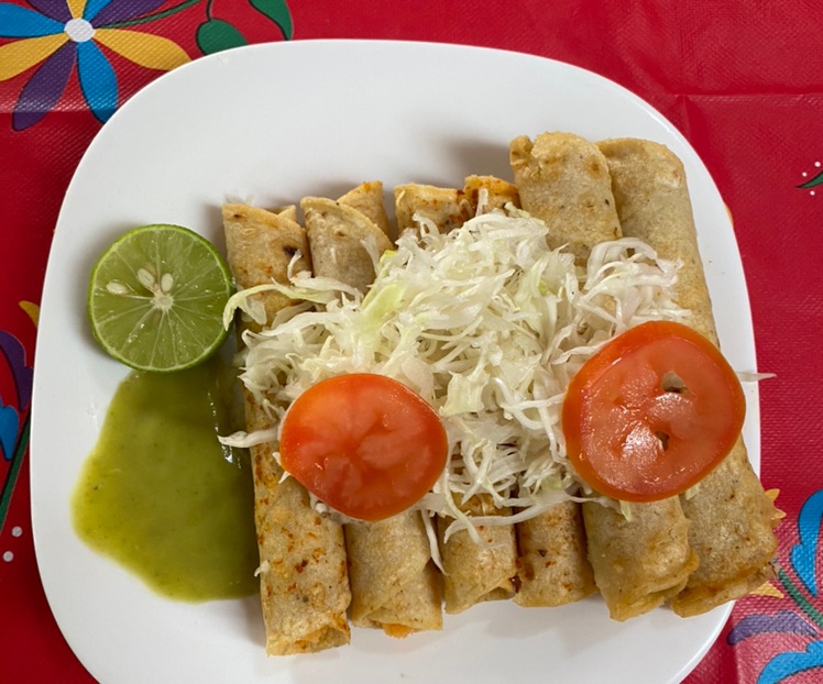 Orden de Tacos al Vapor Mixta
