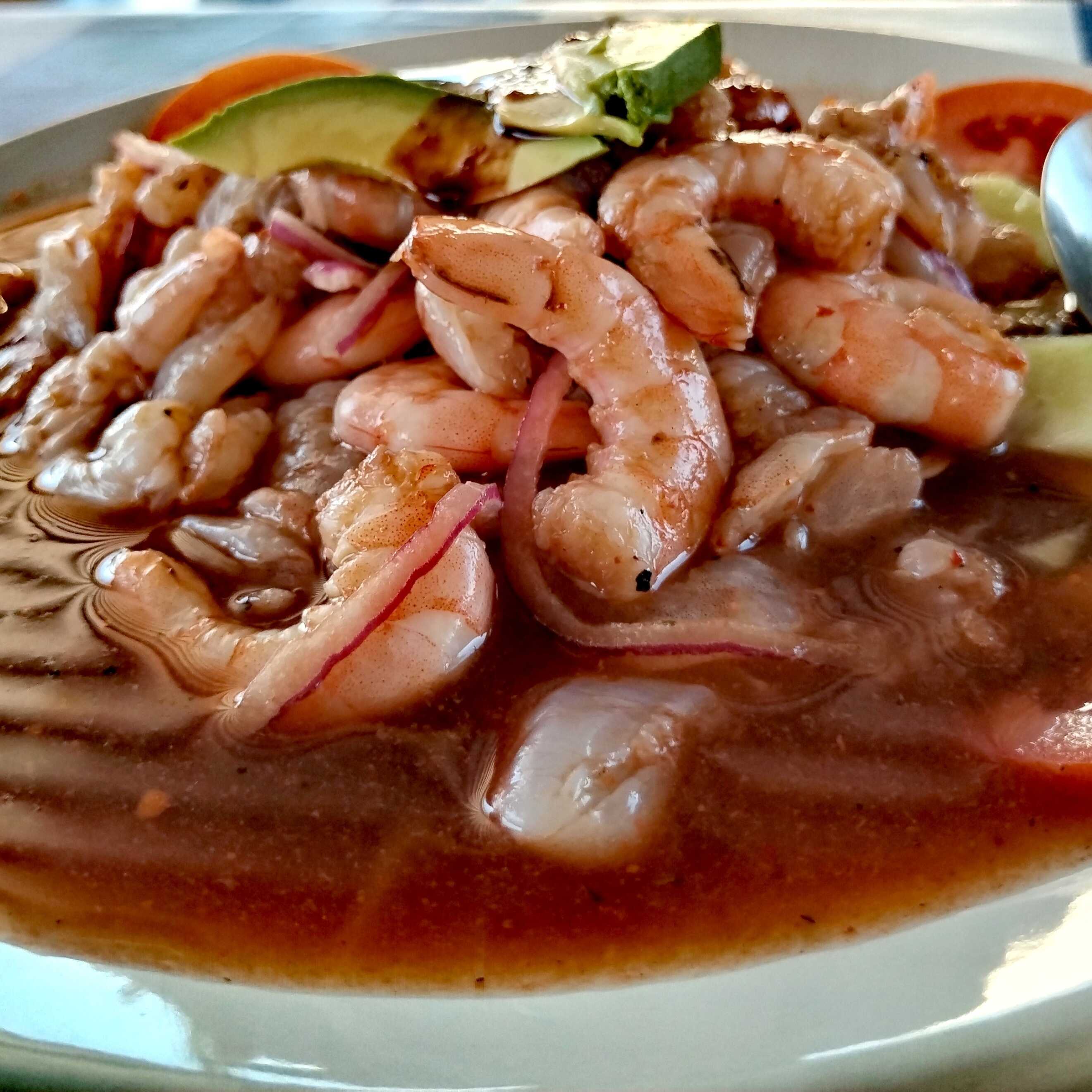 Aguachile Mixto con Callo Grande
