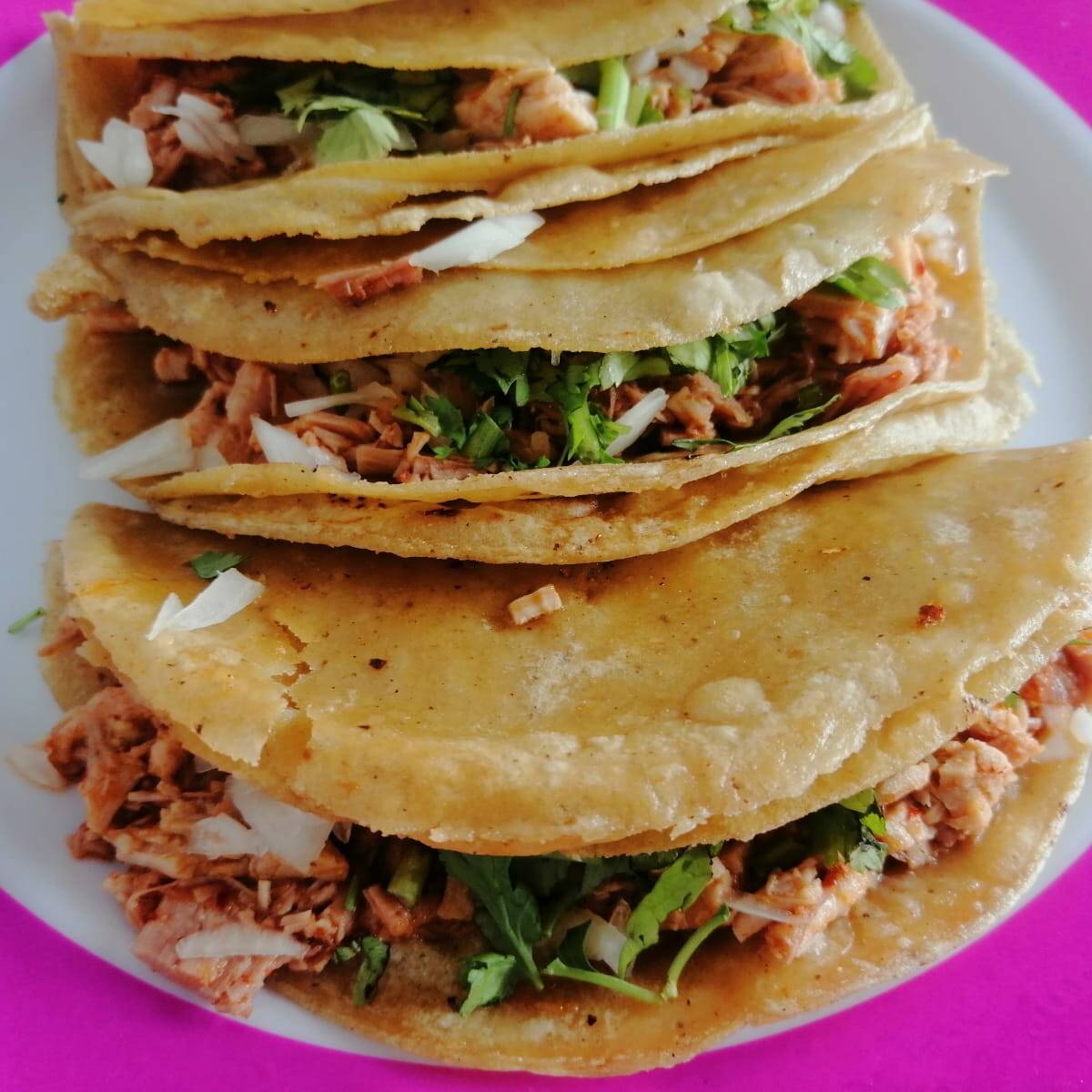 ORDEN DE 3 TACOS DE BIRRIA