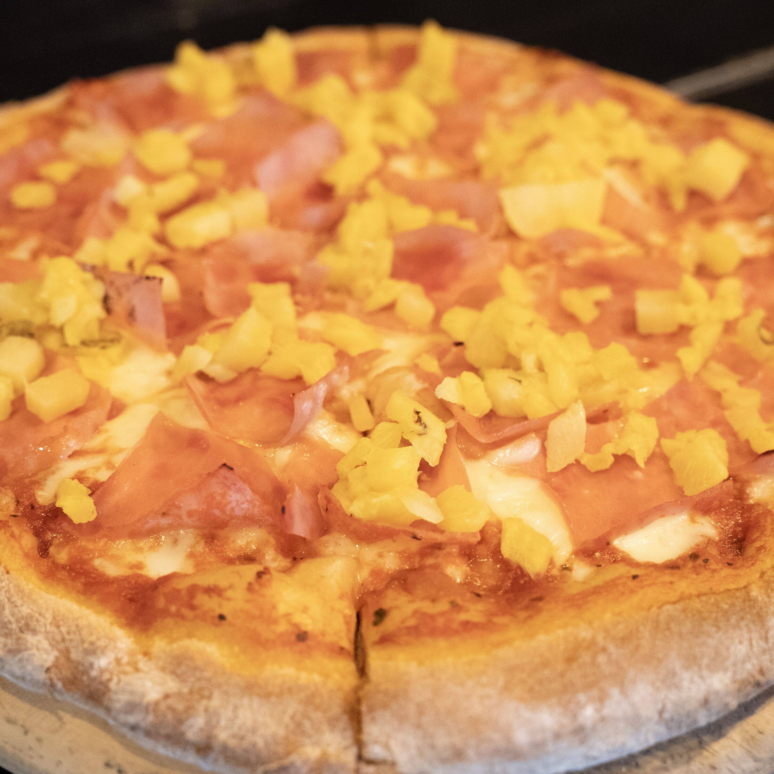 Pizza Hawaiana
