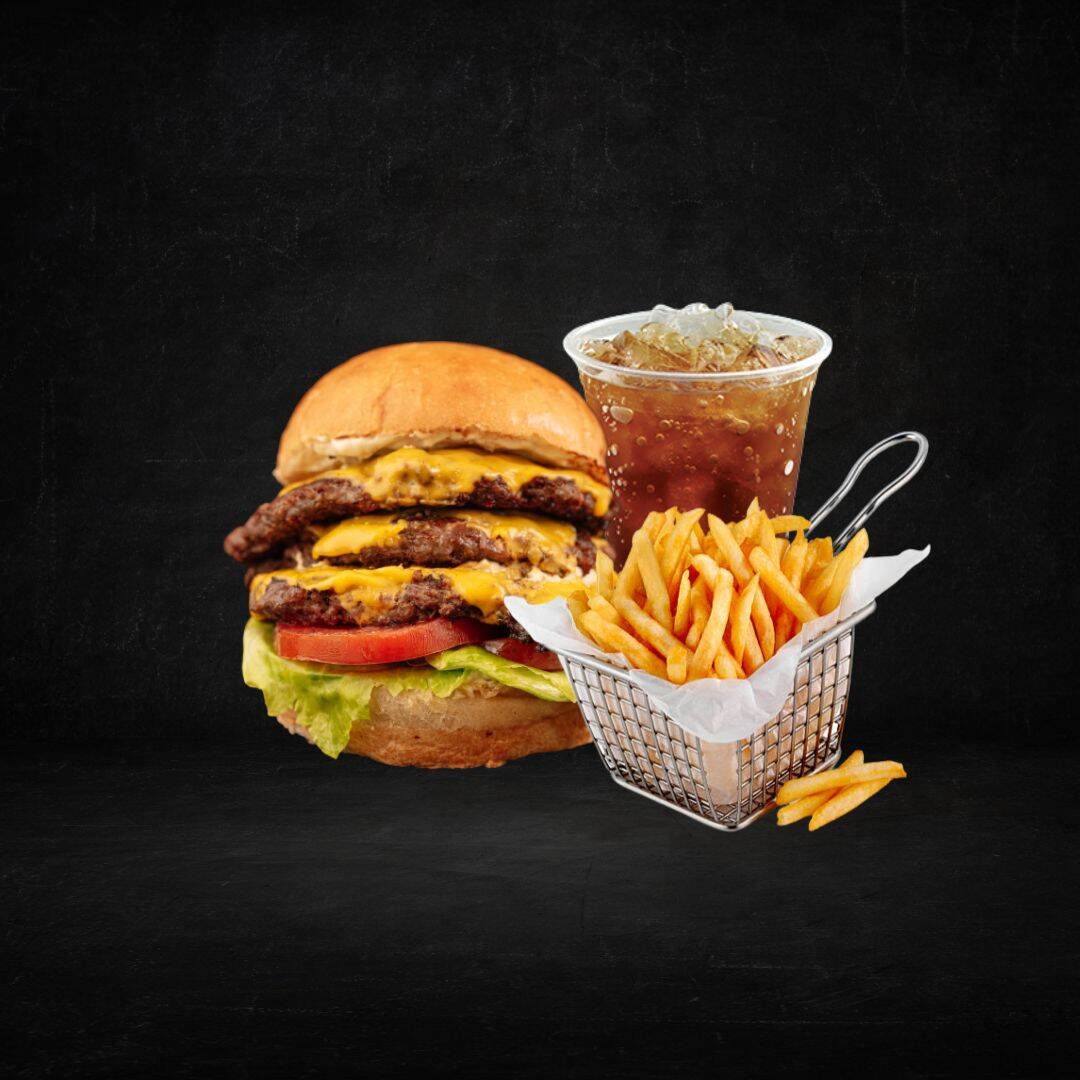 Hamburguesa Triple + Papas + Mr Tea