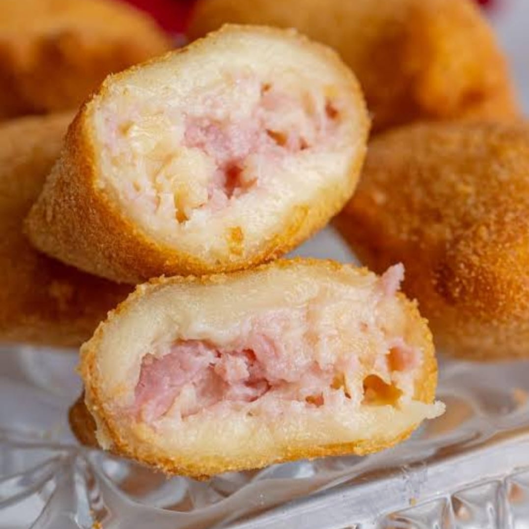 Tamanho lanche (enrolado presunto e mussarela frito)