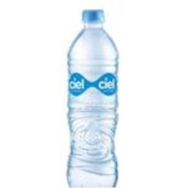 Agua embotellada