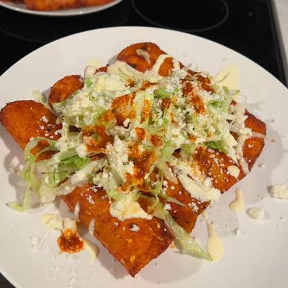 Enchiladas de queso + cocacola original 500 ml