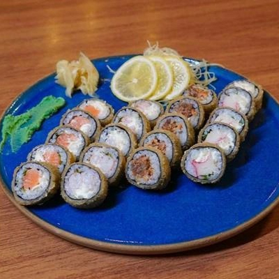 05 Cariocas de Salmão, 05 Cariocas de Camarão, 05 Cariocas de Kani e 05 Cariocas de Skin. (Não alteramos peças).