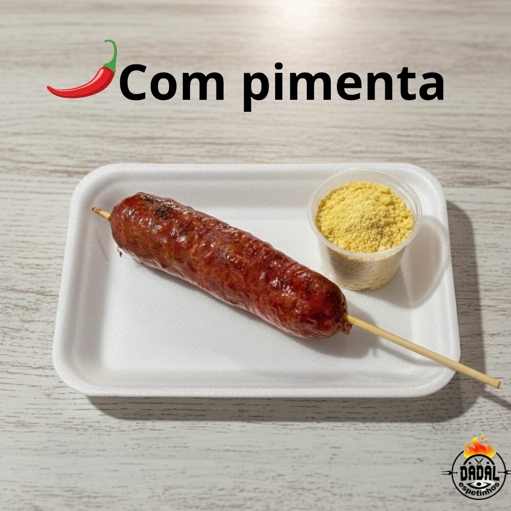 Chouriço/Kafta com pimenta, com sabor autêntico, servido com farofa crocante.