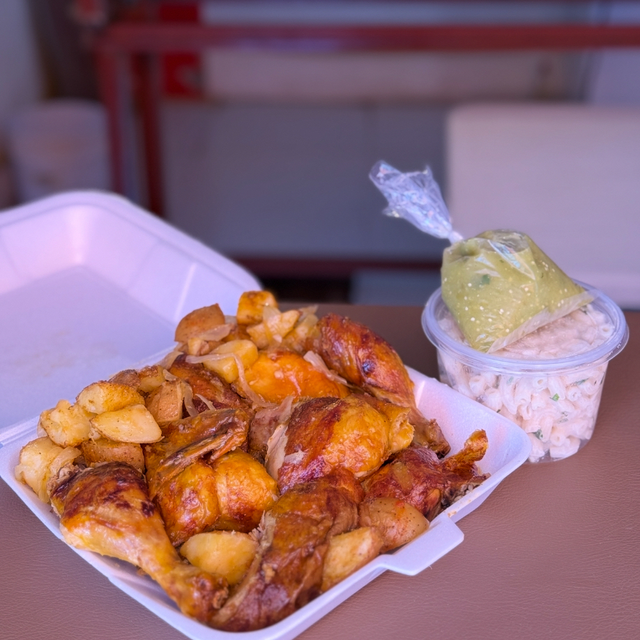 Pollo Loko con Refresco de 2 Lt y Acompañamiento