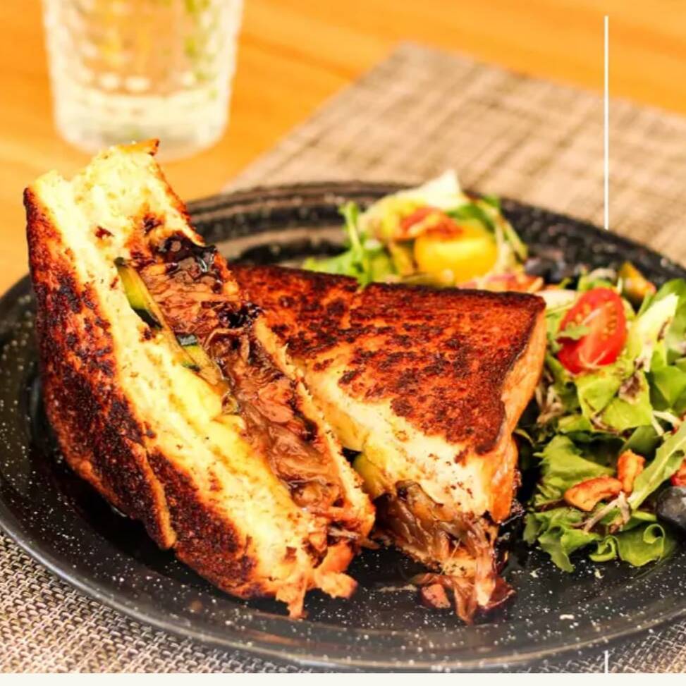 Sándwich de Pancita BBQ