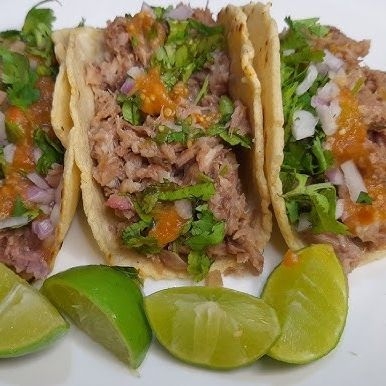 Taco de cabeza de cerdo