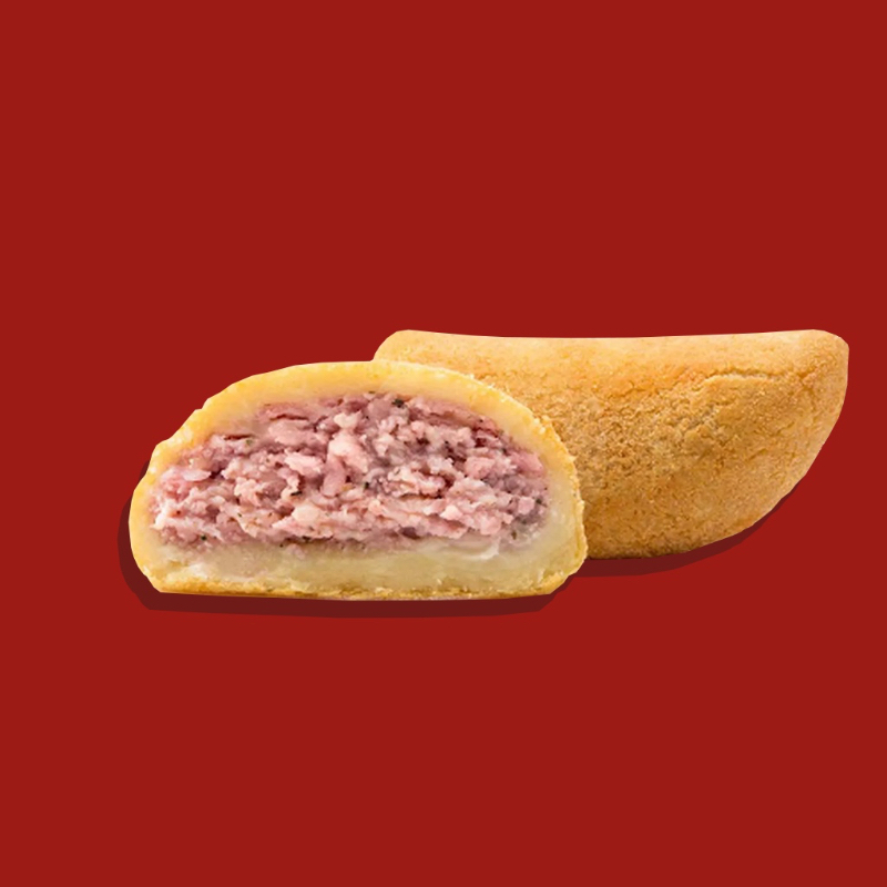 Pastelão de Presunto com Queijo. Crocante, Recheado e Irresistível! Massa crocante por fora, recheio suculento por dentro! Nosso pastelão é generosamente recheado com presunto e queijo derretido no ponto certo, frito em Gordura Vegetal especial. Uma explosão de sabor a cada mordida, feito no capricho e com aquele toque de amor.