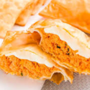 Pastel de Frango com Catupiry