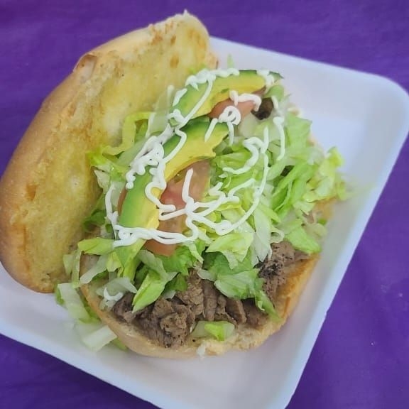 Torta de Carne Asada