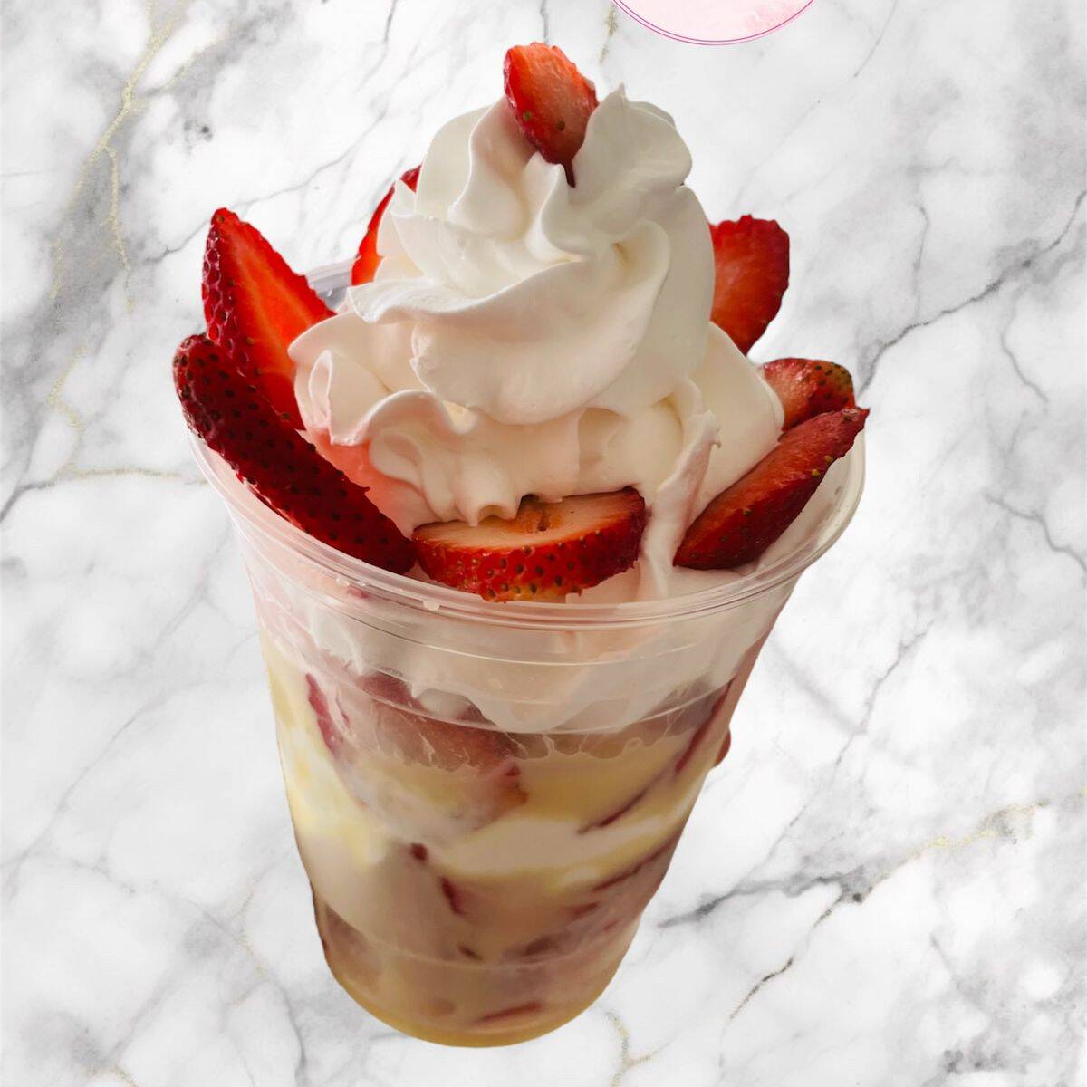 FRESAS CON CREMA